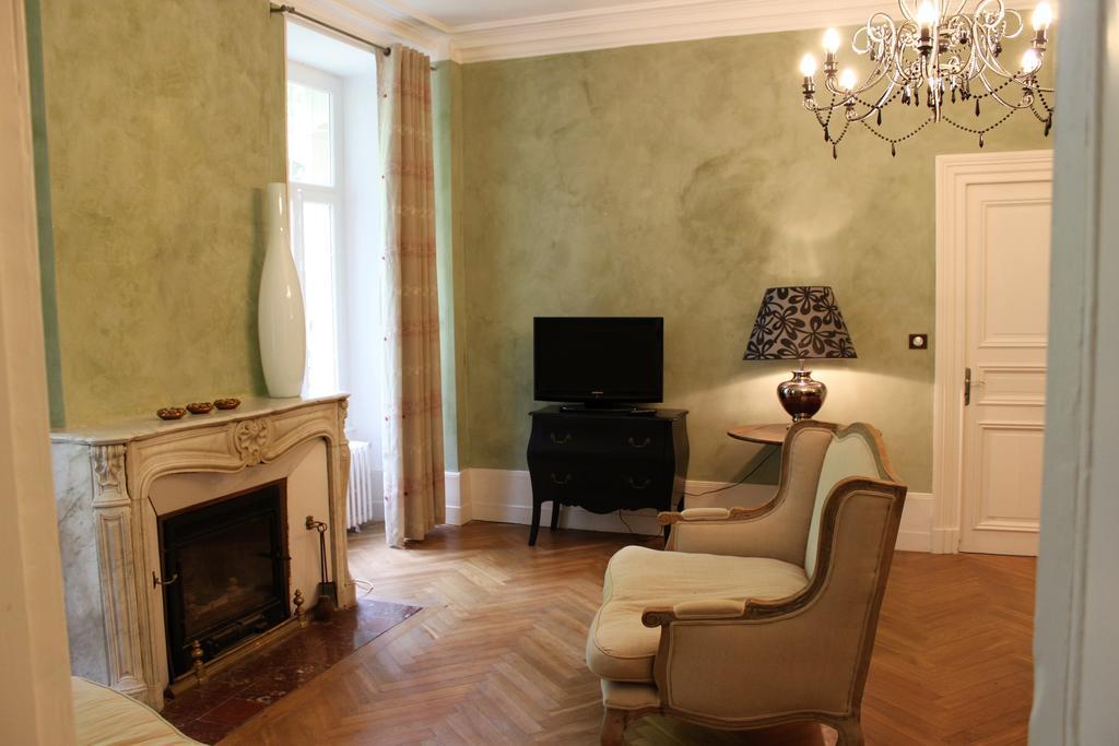 Chambres D'Hotes Chateau De Viviez Dış mekan fotoğraf