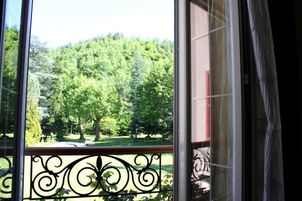 Chambres D'Hotes Chateau De Viviez Dış mekan fotoğraf