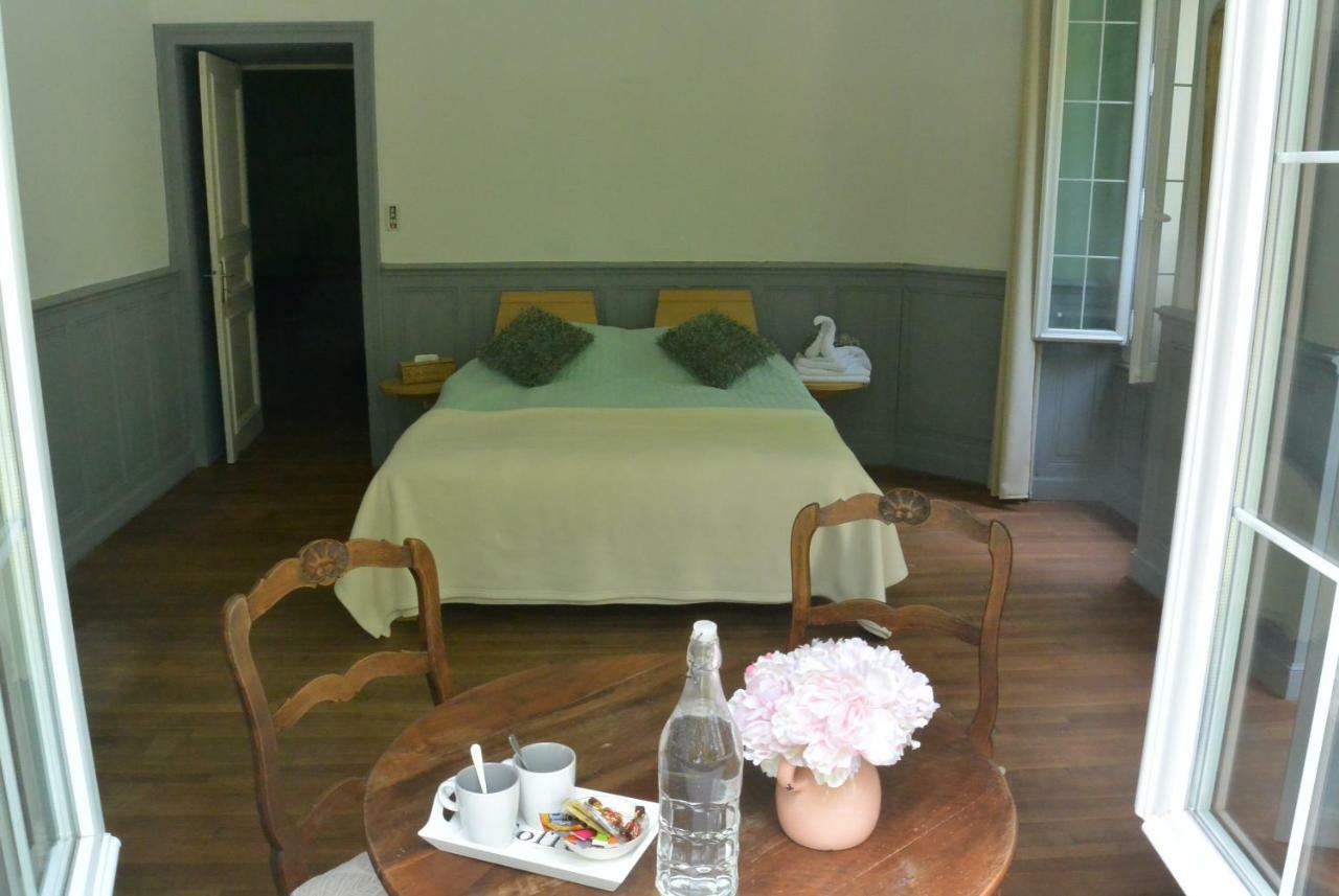 Chambres D'Hotes Chateau De Viviez Dış mekan fotoğraf